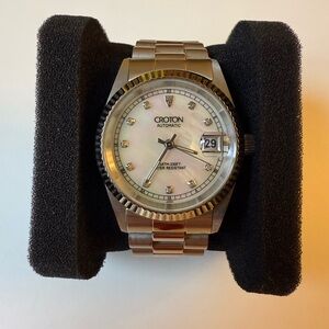 Croton Silver Mother of Pearl Men'sWatch